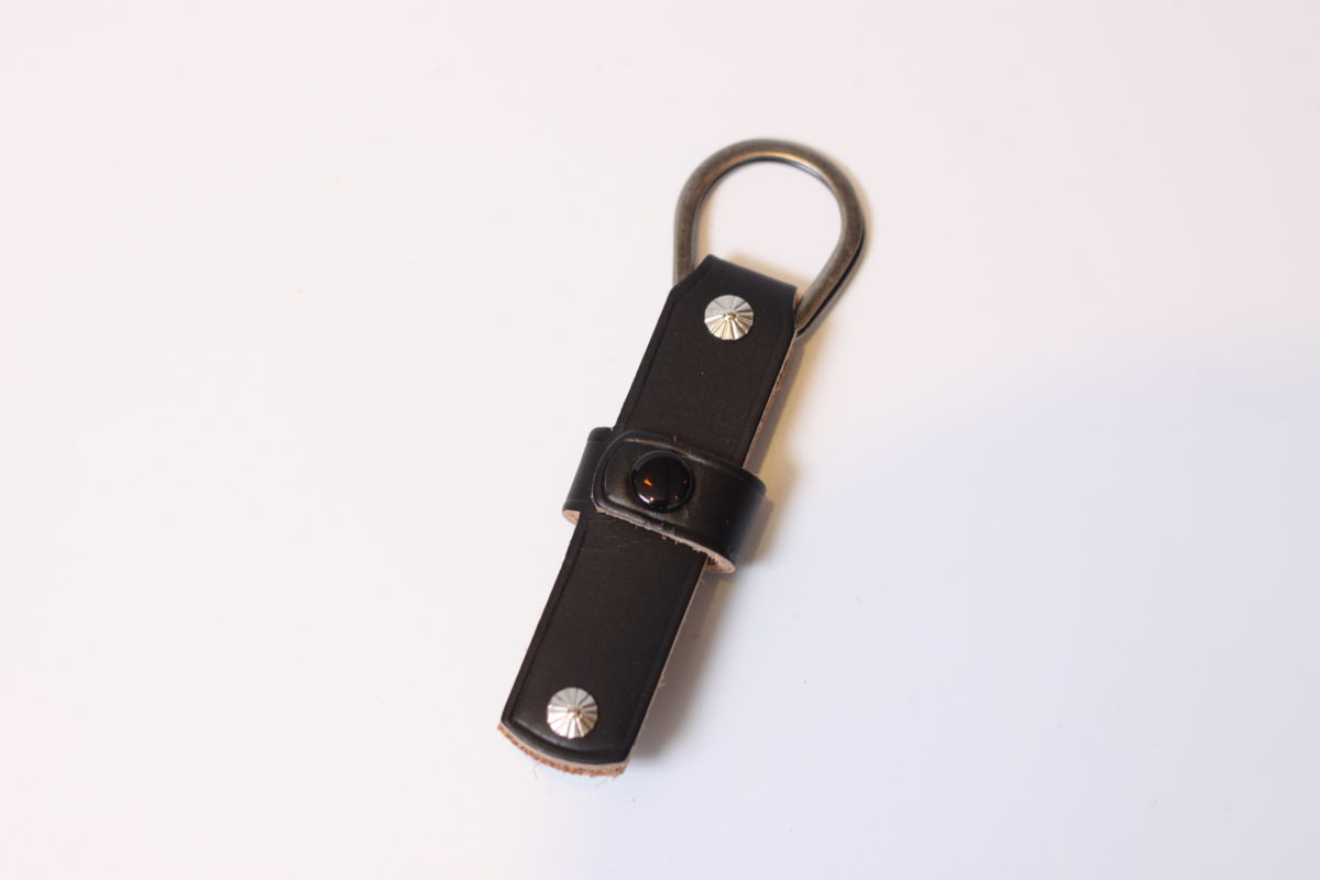 leather strap shoes clip / key holder